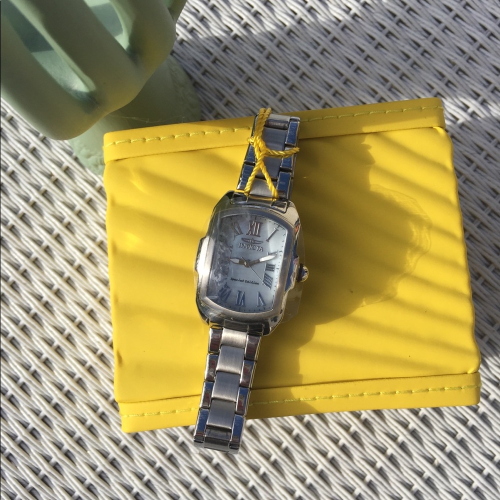 Invicta Lupah Stainless Steel - Picture 1 of 5